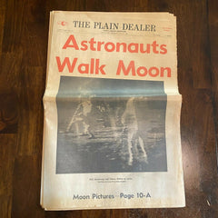 Plain Dealer July 21 1969 Astronauts Walk Moon Landing Newspaper Cleveland Ohio